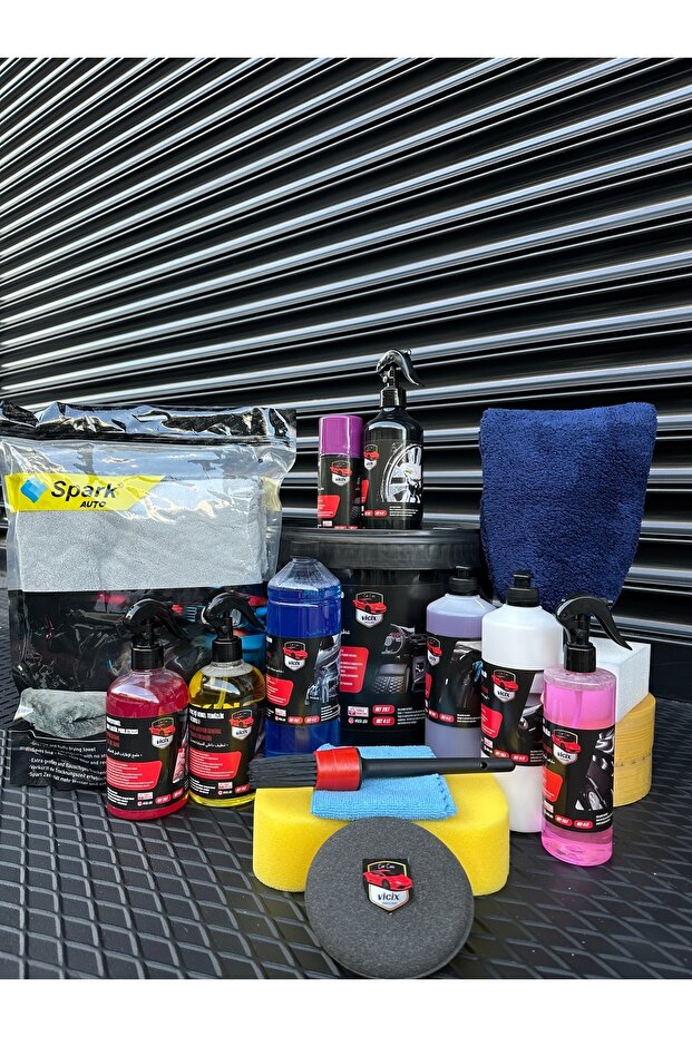 15-Piece Premium Car Care Products Auto Cleaning Kit with Bucket